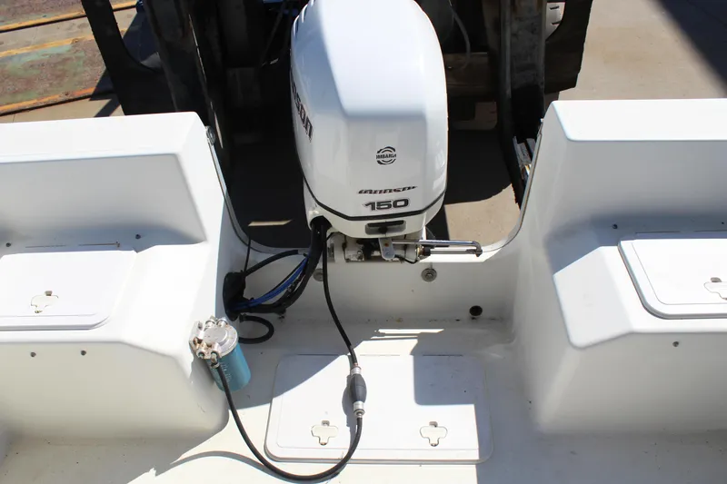 Slide: The Image of Sea Boss 210 Walkaround 2004 - 12