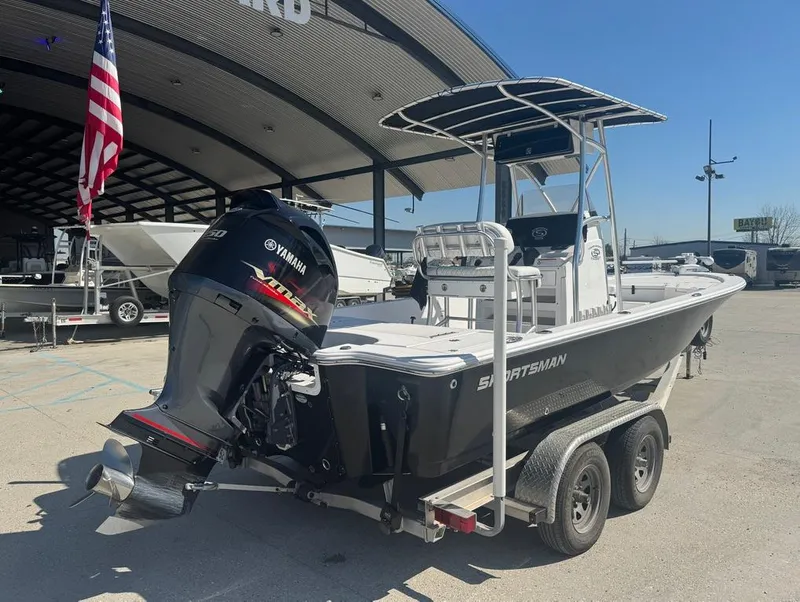 Slide: The Image of 2021 Sportsman Tournament 234 SBX Bay Boat with Yamaha engine on trailer. - 7