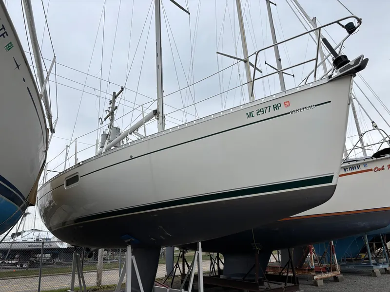 Slide: The Image of Beneteau Oceanis 352 1999 - 2