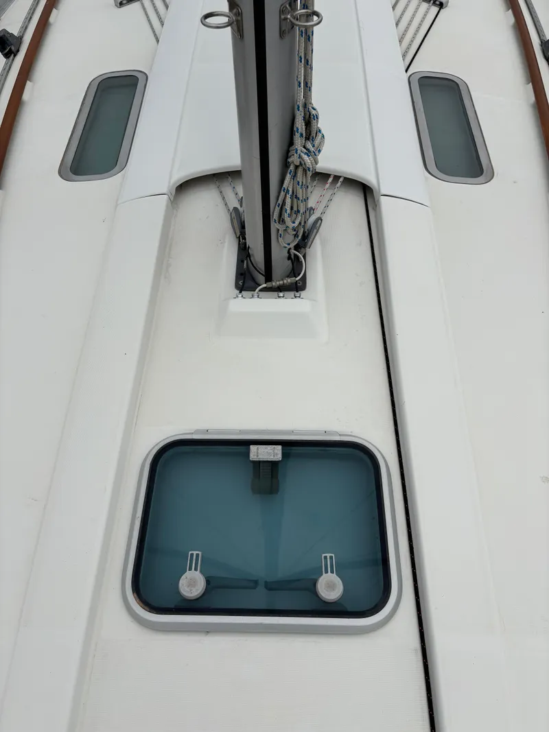 Slide: The Image of Beneteau Oceanis 352 1999 - 21