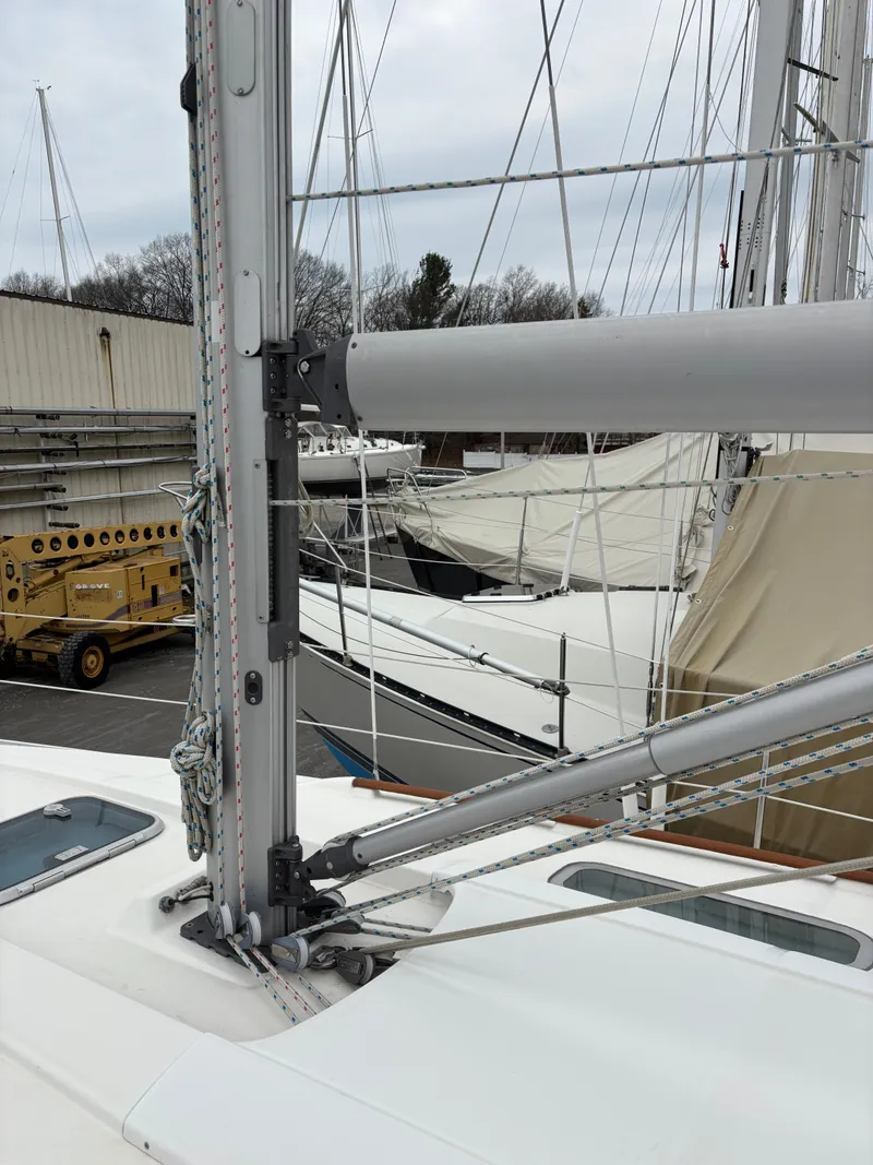 Slide: The Image of Beneteau Oceanis 352 1999 - 24