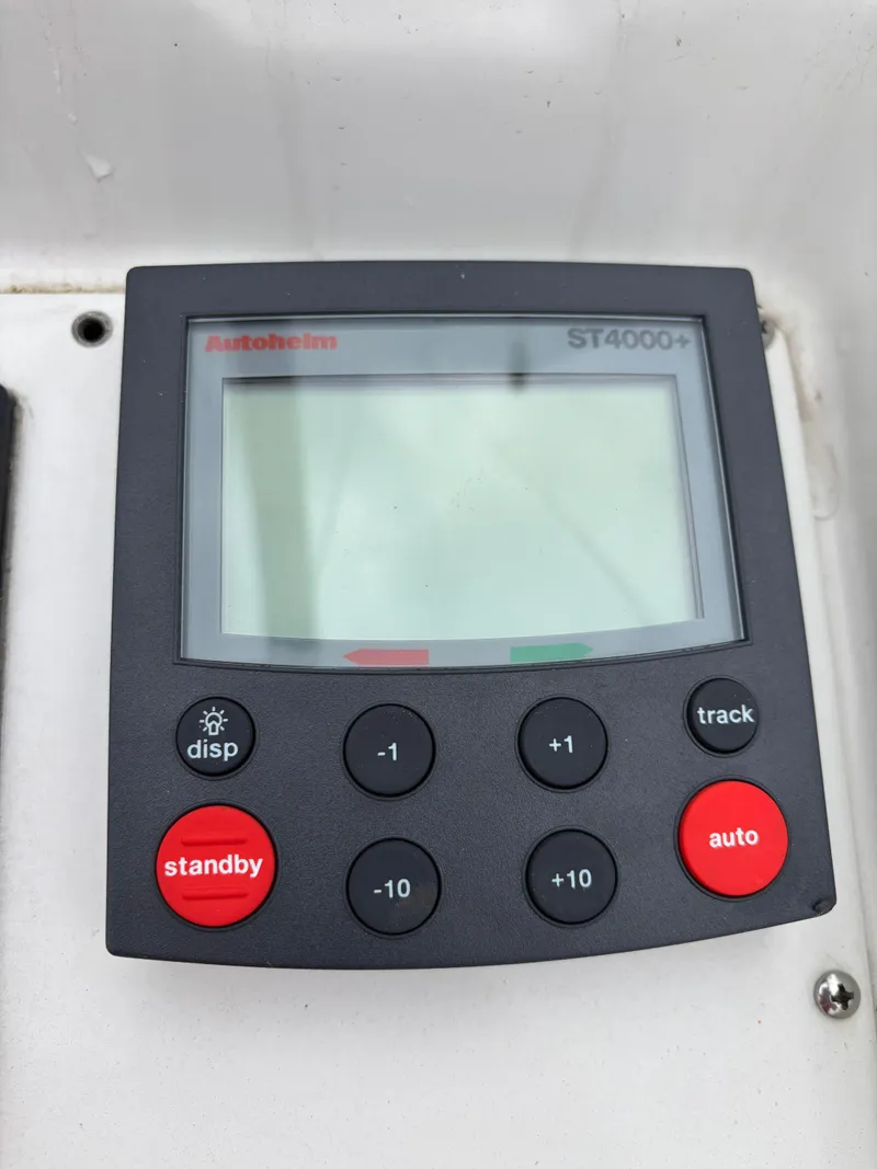 Slide: The Image of Beneteau Oceanis 352 1999 - 46