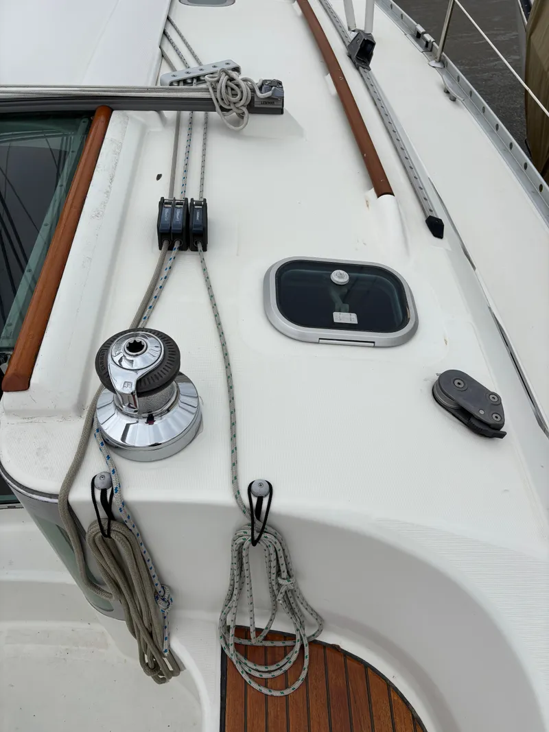 Slide: The Image of Beneteau Oceanis 352 1999 - 53