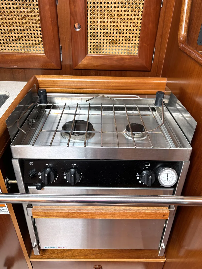 Slide: The Image of Beneteau Oceanis 352 1999 - 71