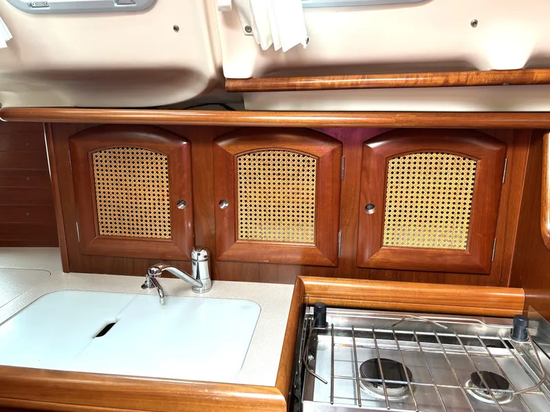 Slide: The Image of Beneteau Oceanis 352 1999 - 76