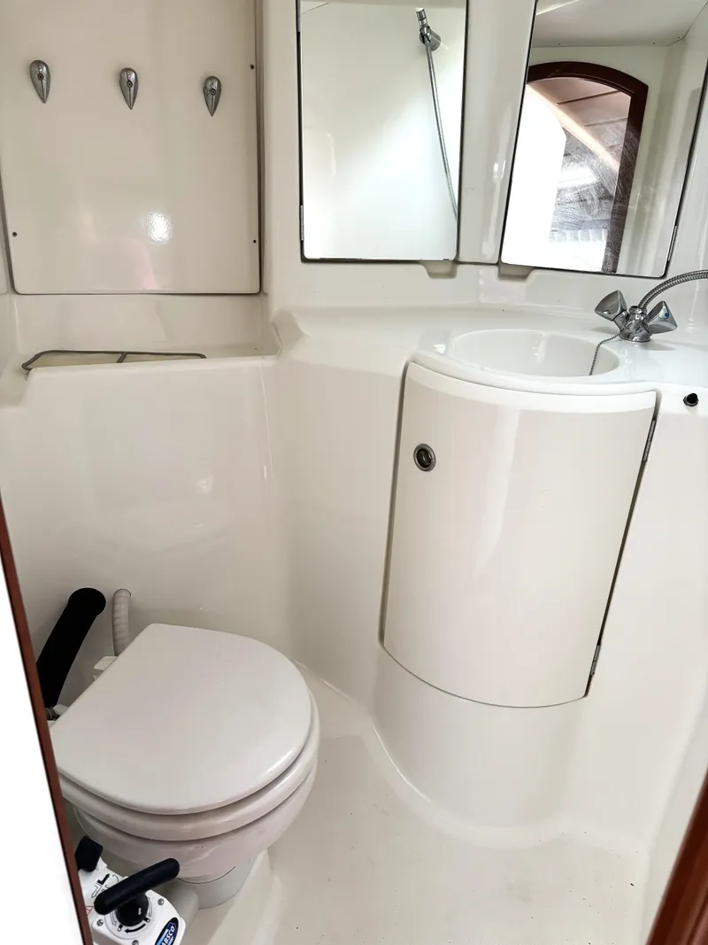 Slide: The Image of Beneteau Oceanis 352 1999 - 87