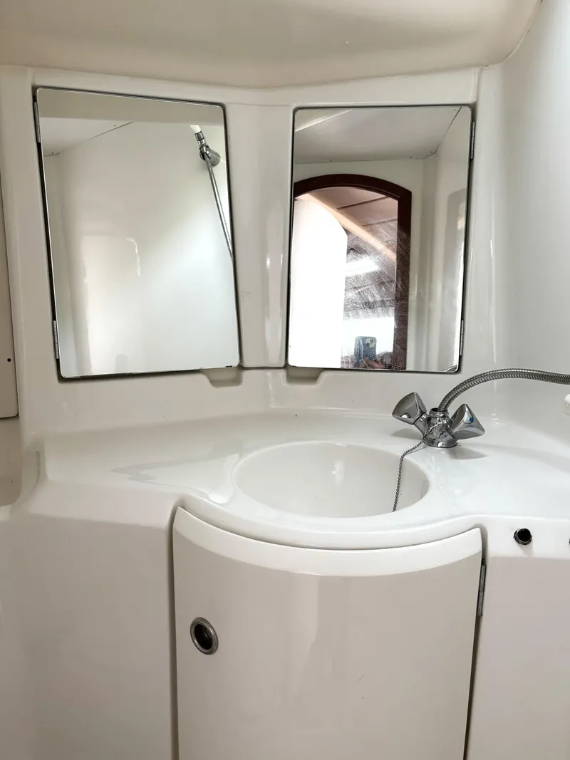 Slide: The Image of Beneteau Oceanis 352 1999 - 89