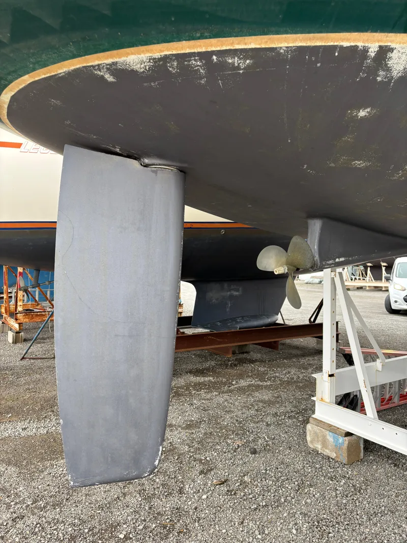 Slide: The Image of Beneteau Oceanis 352 1999 - 9