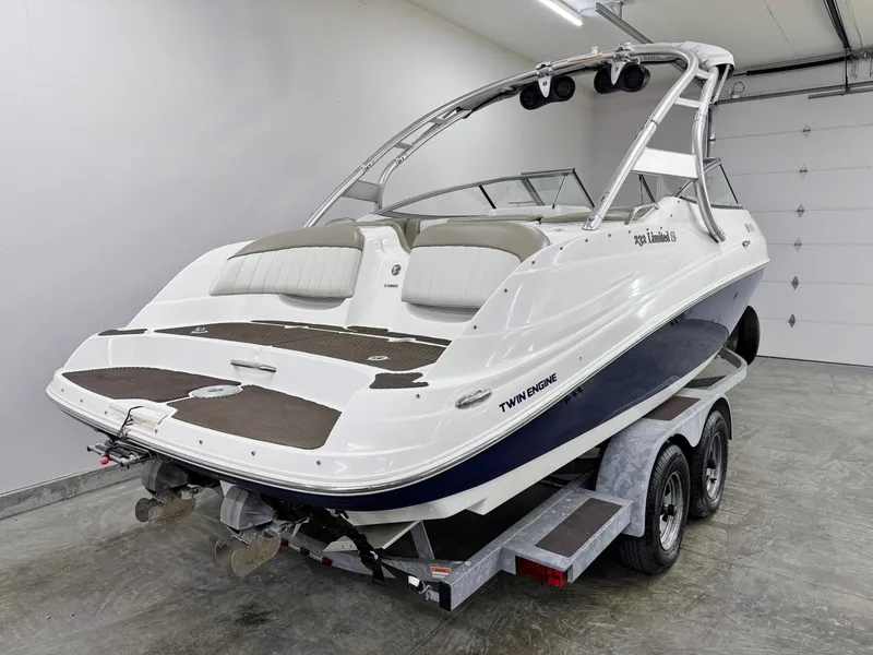 Slide: The Image of 2009 Yamaha Boats 232 Limited S on trailer in garage setting. - 3