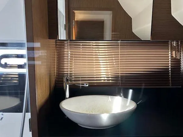 Slide: The Image of Bavaria R40 Coupe 2023 - 65