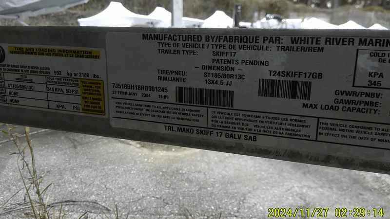 Slide: The Image of Mako Pro Skiff 17 CC 2025 - 20