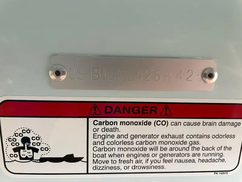 Slide: The Image of Mako Pro Skiff 17 CC 2025 - 36