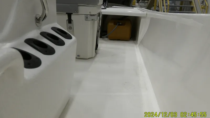 Slide: The Image of Mako Pro Skiff 17 CC 2025 - 7