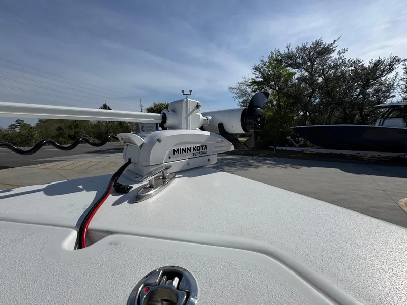 Slide: The Image of 2023 Sea Pro 219 Deep V CC with Minn Kota trolling motor on deck. - 20