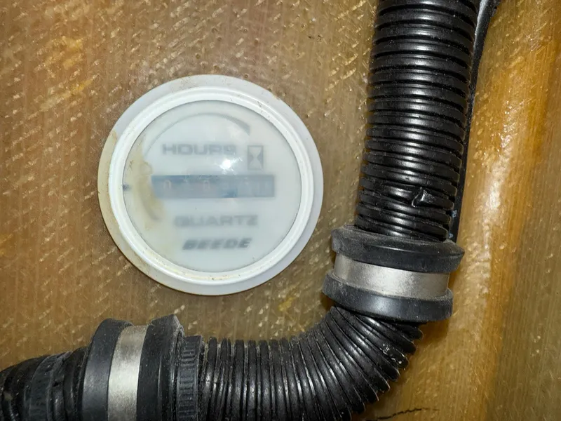 Slide: The Image of Hour meter and cables in 2003 Lavey Craft 2750 NUERA boat. - 33