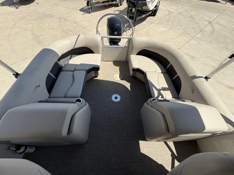 Slide: The Image of 2019 Bennington 23 SXP pontoon boat interior with spacious seating and modern design. - 10