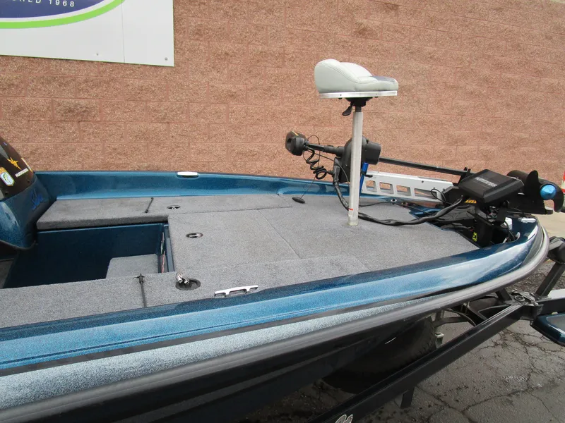 Slide: The Image of 2013 Bass Cat Sabre fishing boat with trolling motor and seating. - 5
