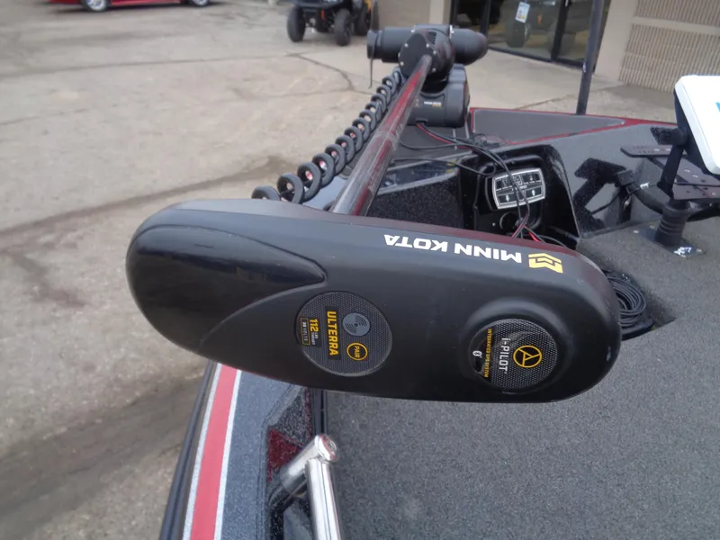 Slide: The Image of Minn Kota trolling motor on 2018 Nitro ZV21 boat, close-up view. - 12