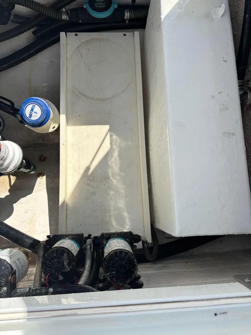 Slide: The Image of Yellowfin Boats, Contender Boats, SeaVee Boats, Regulator Boats, SeaHunter Boats, Invincible Boats, Pair Marine, Southport, REV Yacht Sales - 13