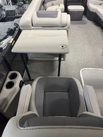 Slide: The Image of Barletta Cabrio 24UC 2025 - 4