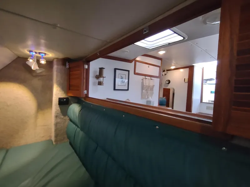 Slide: The Image of Endeavour Trawler Cat 36 2002 - 61