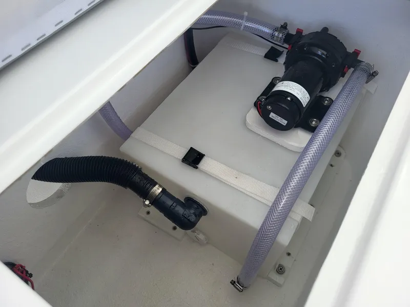 Slide: The Image of Steiger Craft 255 DV MIAMI 2025 - 75