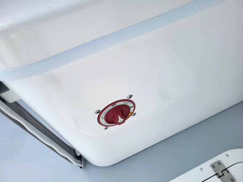 Slide: The Image of Steiger Craft 255 DV MIAMI 2025 - 77