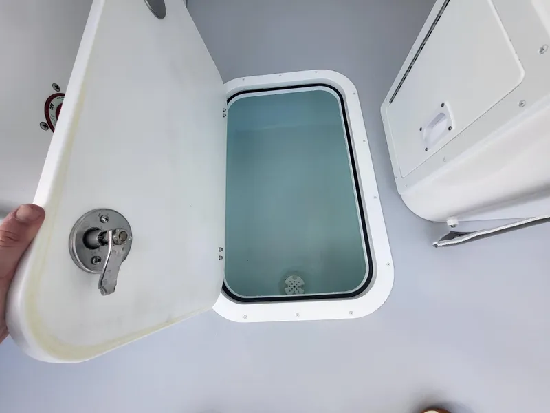 Slide: The Image of Steiger Craft 255 DV MIAMI 2025 - 81