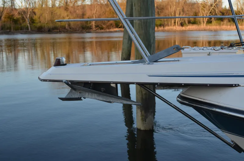 Slide: The Image of Carver Santego 38 1989 - 13