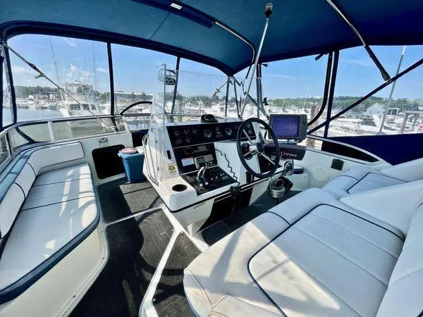 Slide: The Image of Carver Santego 38 1989 - 22