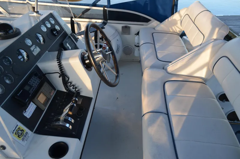 Slide: The Image of Carver Santego 38 1989 - 27