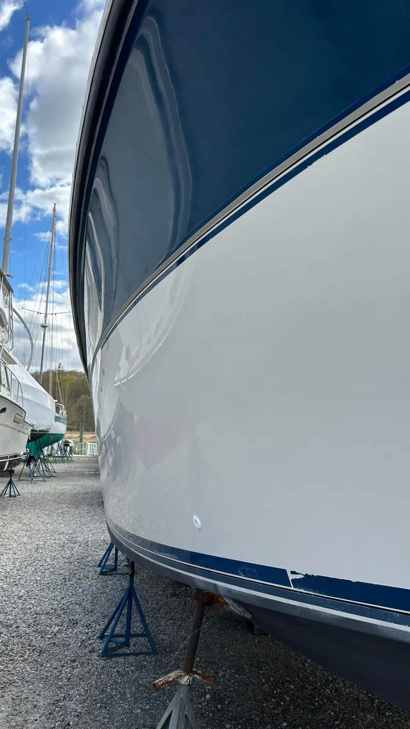 Slide: The Image of Carver Santego 38 1989 - 3