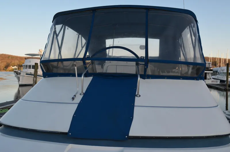 Slide: The Image of Carver Santego 38 1989 - 9