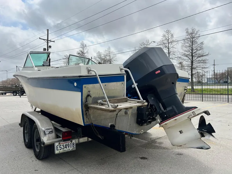 Slide: The Image of Grady-White 19 1979 - 3