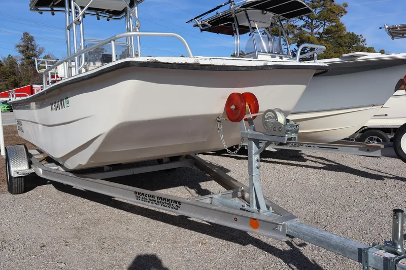 Slide: The Image of Carolina 1980 DLX w/ 2024 DF90ATLW5 (2HRS) 2003 - 12