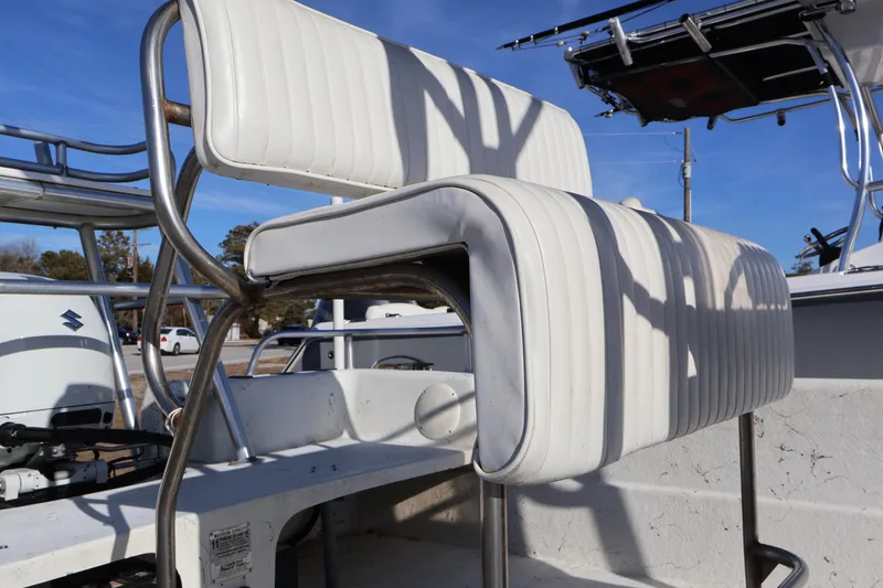 Slide: The Image of Carolina 1980 DLX w/ 2024 DF90ATLW5 (2HRS) 2003 - 6