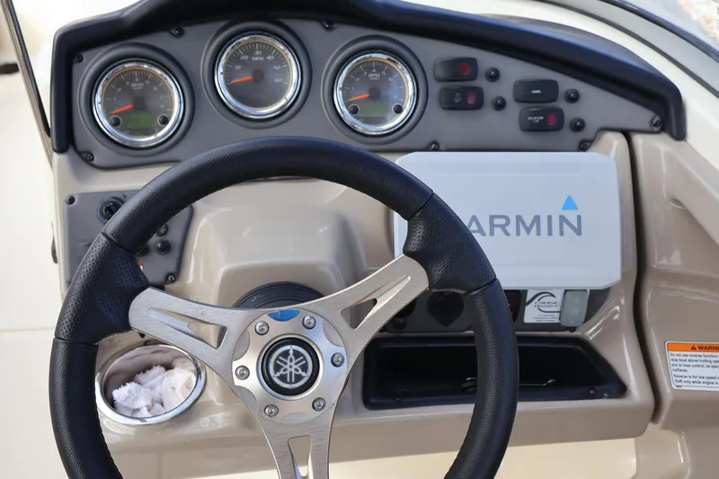 Slide: The Image of Yamaha YAMAHA 242 LIMITED 2014 - 4