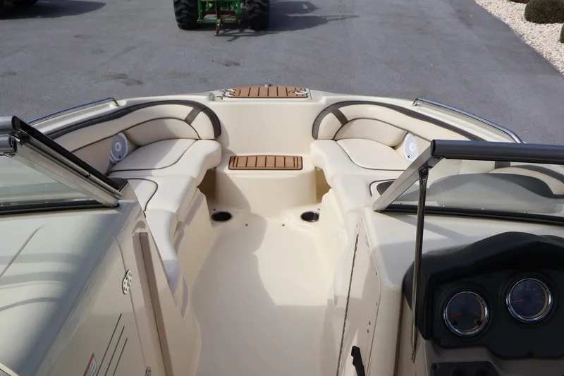 Slide: The Image of Yamaha YAMAHA 242 LIMITED 2014 - 8