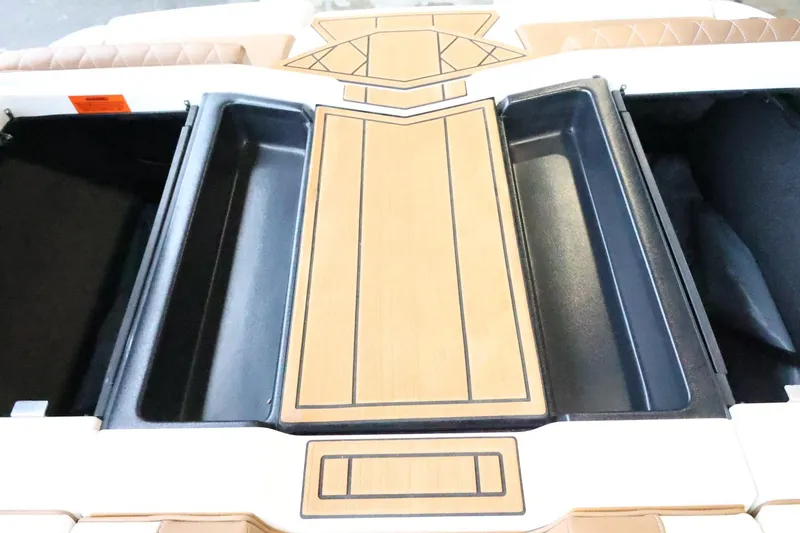 Slide: The Image of Tigé Z3 2021 - 56