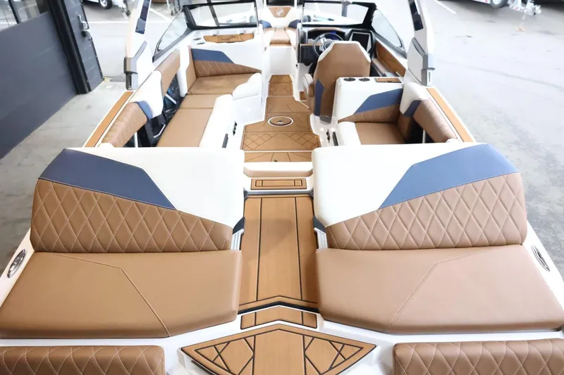 Slide: The Image of Tigé Z3 2021 - 59