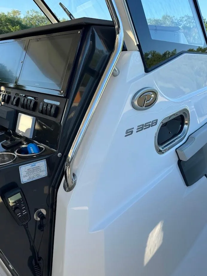 Slide: The Image of Pursuit S 358 Sport 2024 - 51