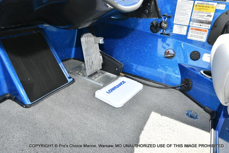 Slide: The Image of Interior of 2023 Nitro Z18 Pro boat with foot pedal and Lowrance equipment. - 47