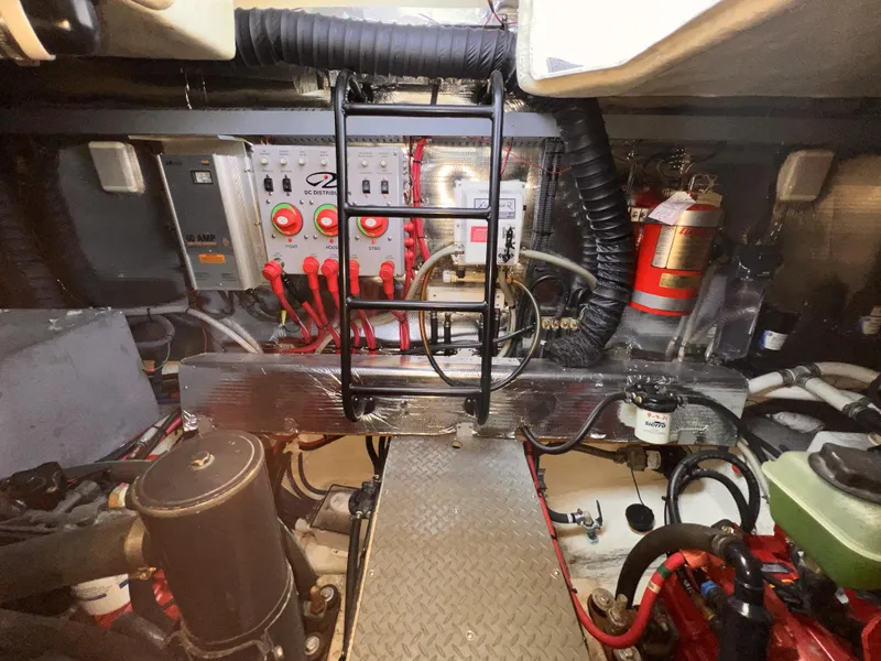 Slide: The Image of Regal Commodore 4260 2005 - 53