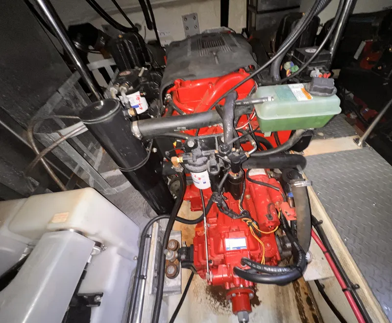 Slide: The Image of Regal Commodore 4260 2005 - 55