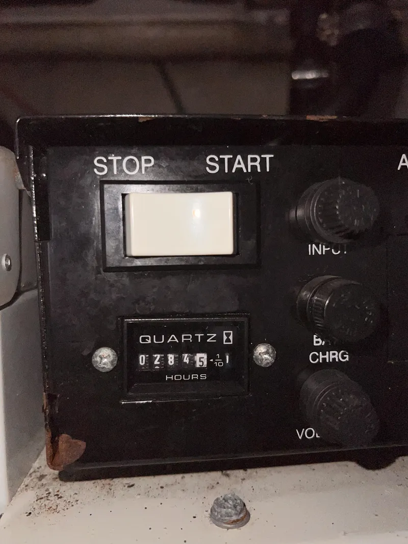 Slide: The Image of Regal Commodore 4260 2005 - 59