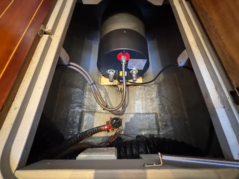 Slide: The Image of Apreamare Don Giovanni 2005 - 133