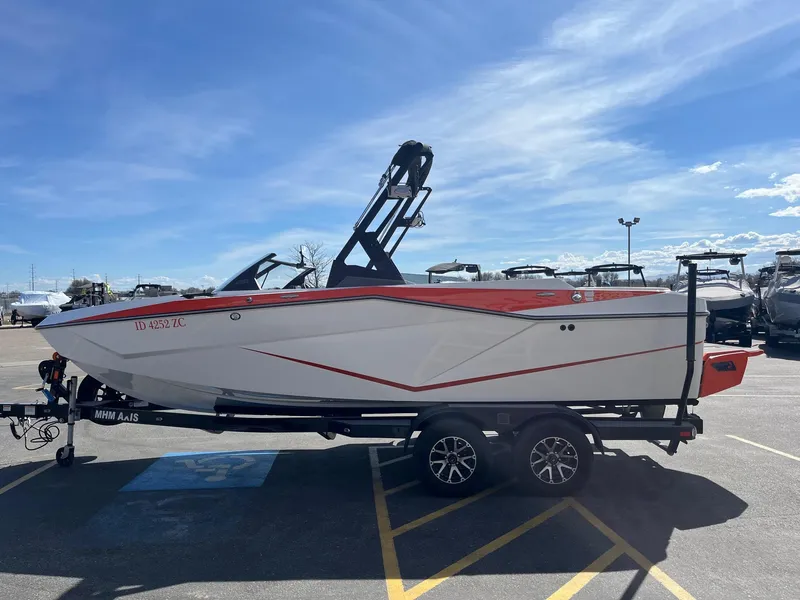 Slide: The Image of Axis Wake Research T220 2022 - 10