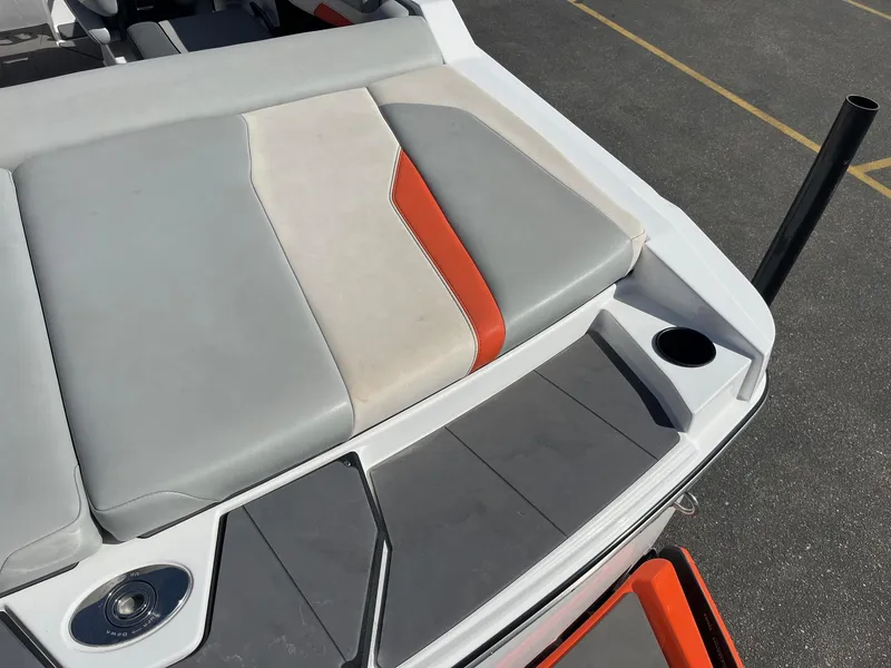 Slide: The Image of Axis Wake Research T220 2022 - 18