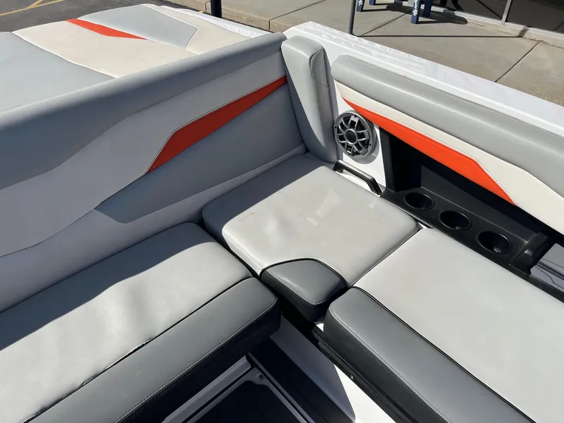 Slide: The Image of Axis Wake Research T220 2022 - 25