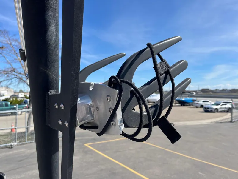 Slide: The Image of Axis Wake Research T220 2022 - 34